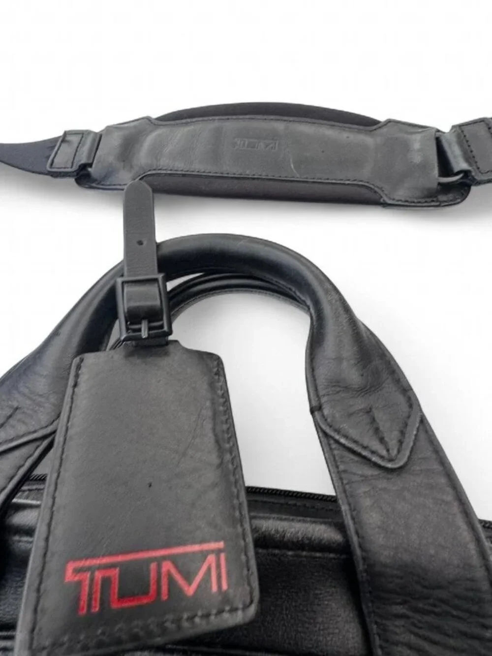 TUMI Alpha Leather Briefcase Laptop Expandable 96141D4 Brief Bag Black Messenger